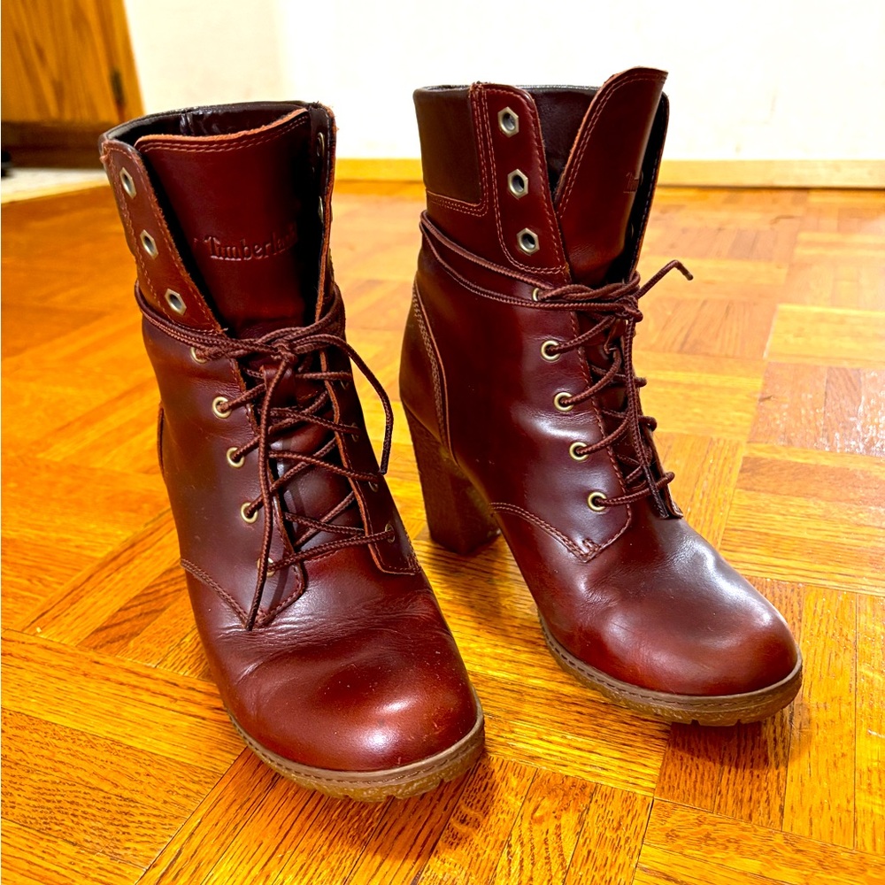 Timberland Glancy Boots (brown) size 6.5